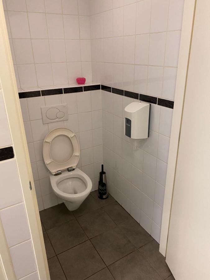 Blokhut De Westereen De Falom Exteriör bild